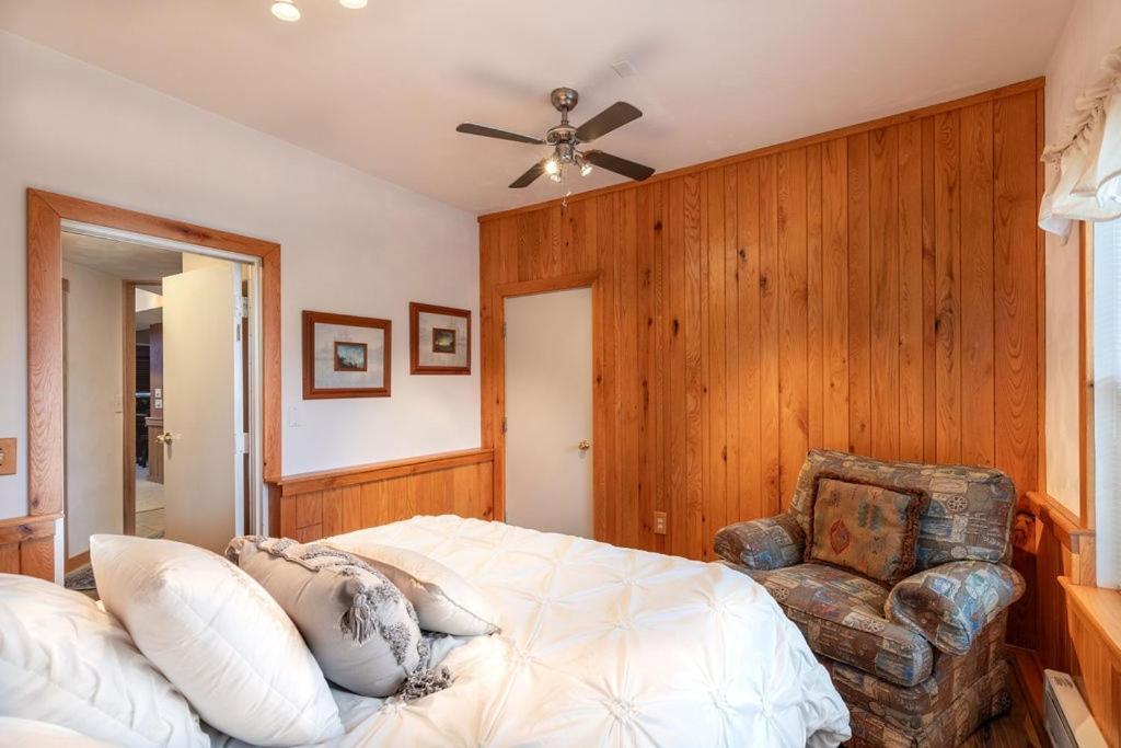 Apartment Seven Springs Woodridge 3 Bedroom Premium Condo, Sleeps 7! Champion